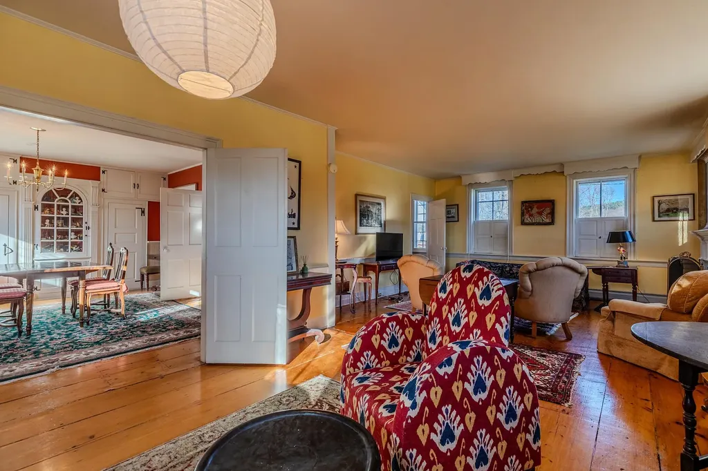 514 First Avenue Chester VT 05143