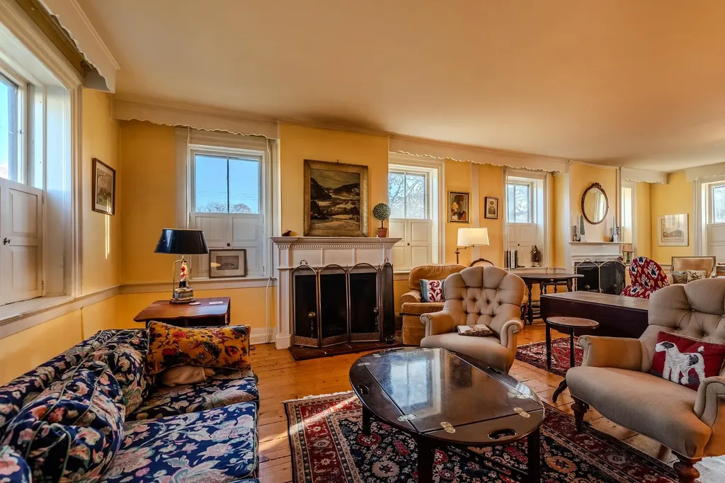 514 First Avenue Chester VT 05143