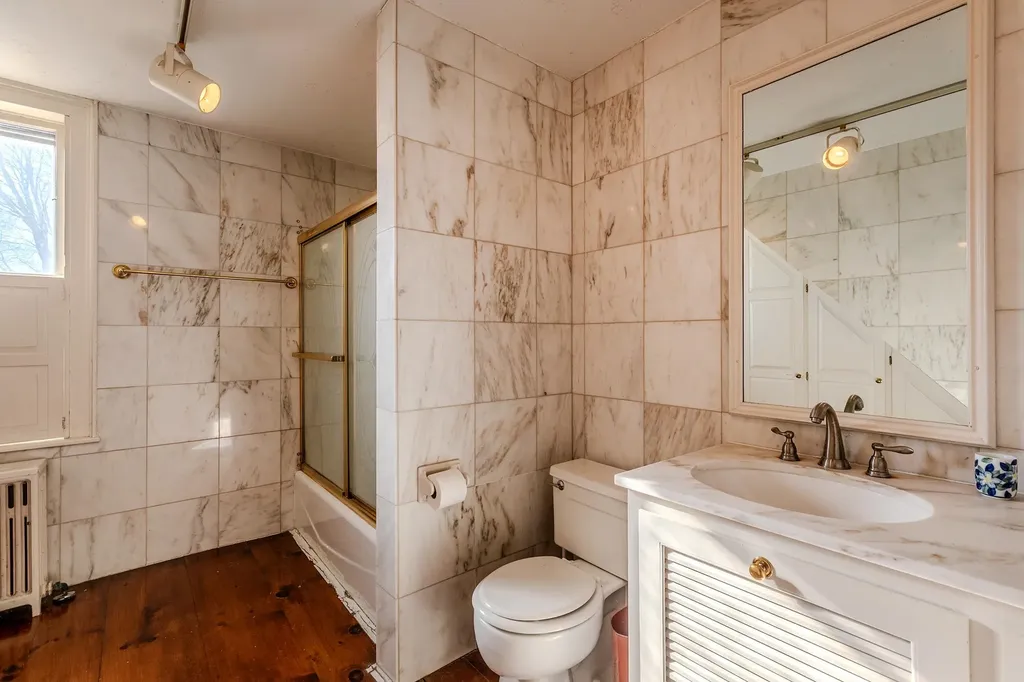 514 First Avenue Chester VT 05143