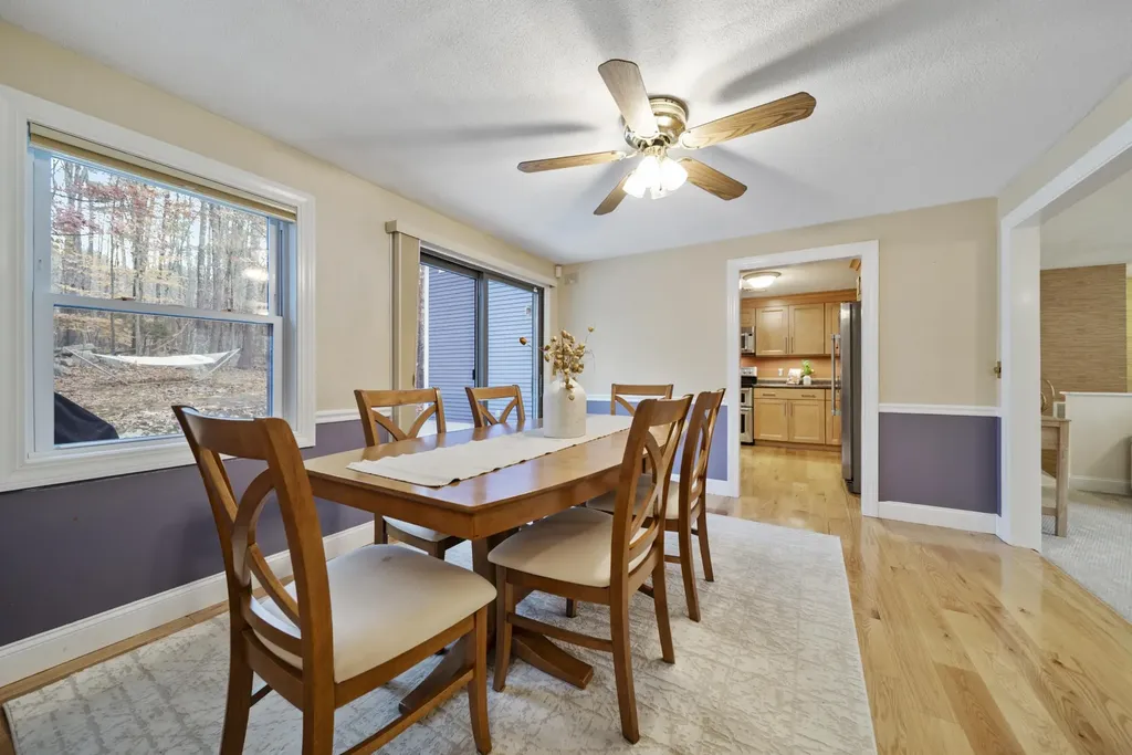 22 Winter Hill Road Goffstown NH 03045