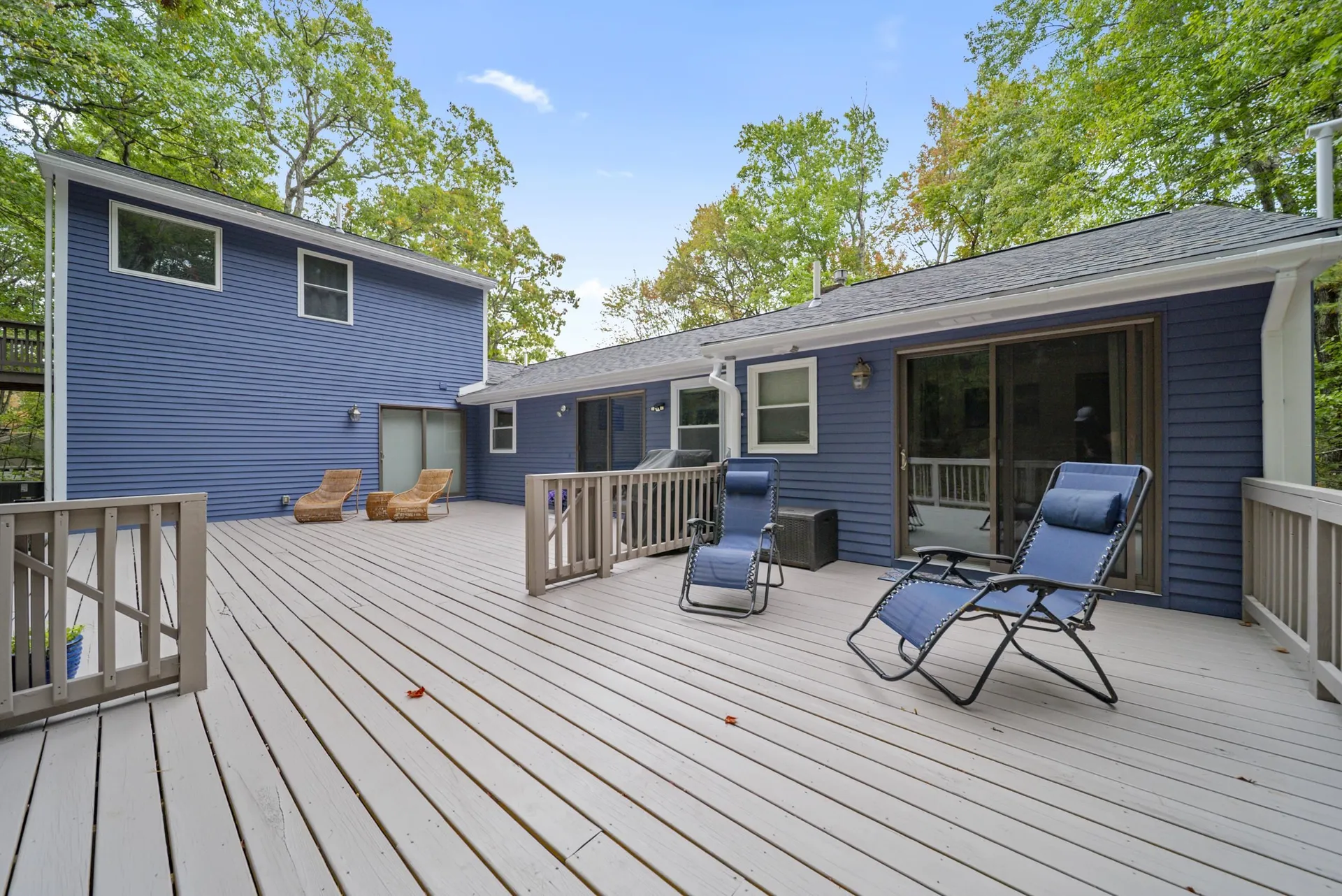 22 Winter Hill Road Goffstown NH 03045