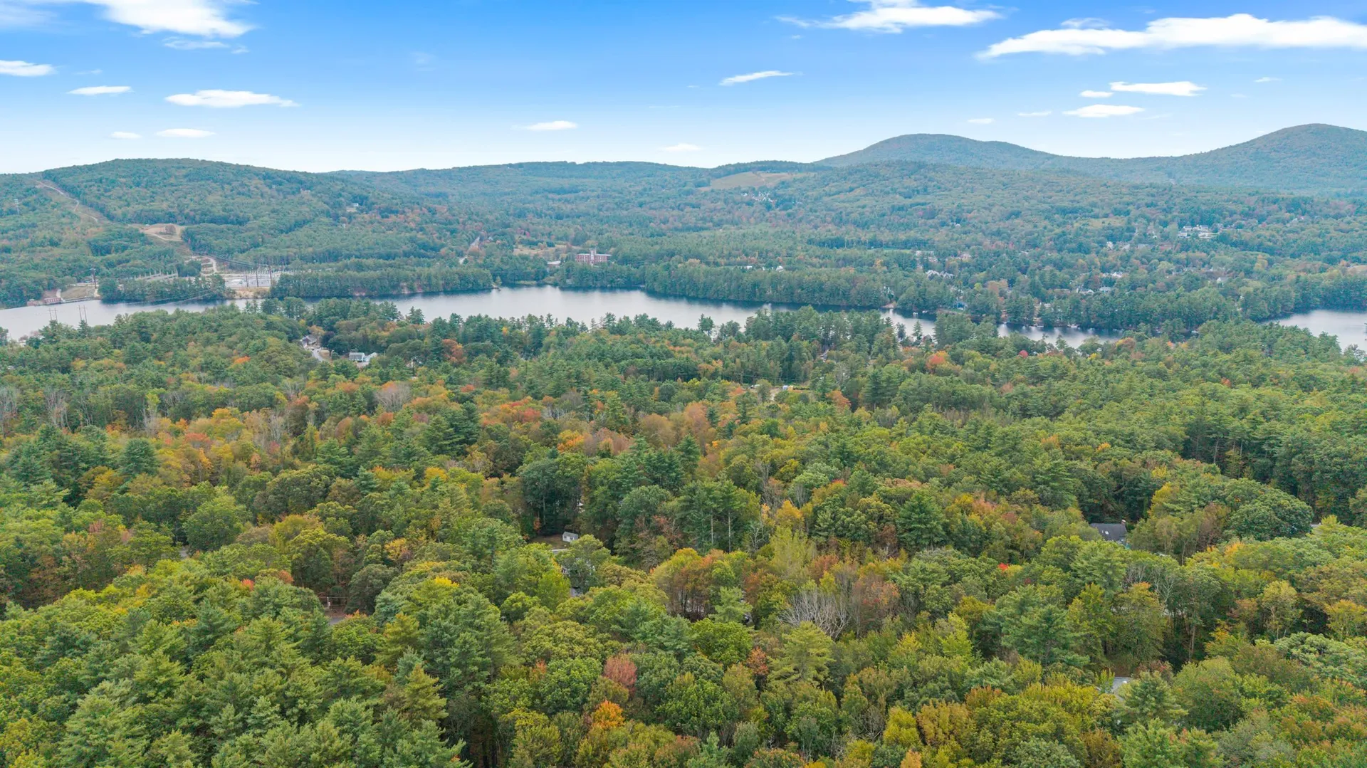 22 Winter Hill Road Goffstown NH 03045