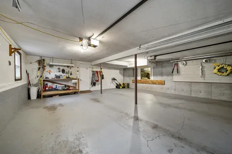 22 Winter Hill Road Goffstown NH 03045