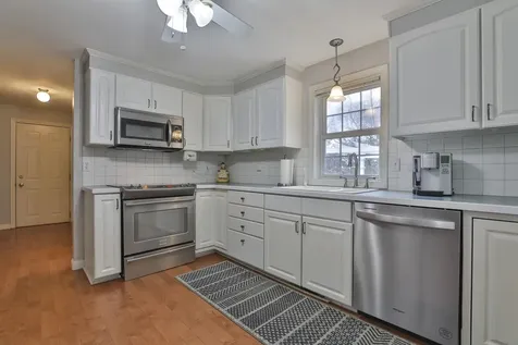 36 Berkeley Place Milford NH 03055