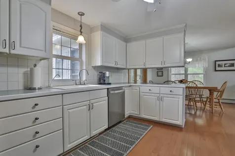 36 Berkeley Place Milford NH 03055