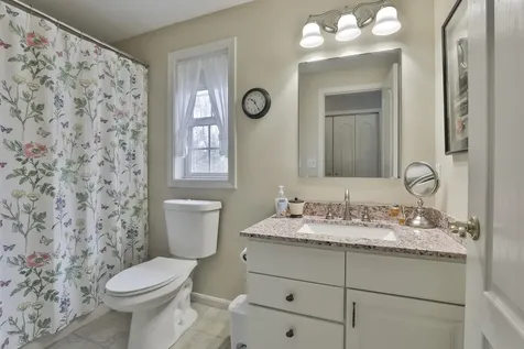 36 Berkeley Place Milford NH 03055