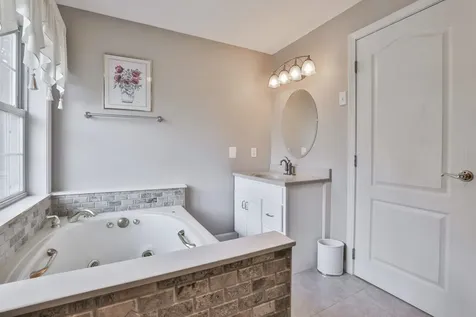 36 Berkeley Place Milford NH 03055