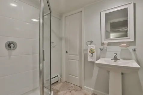 36 Berkeley Place Milford NH 03055