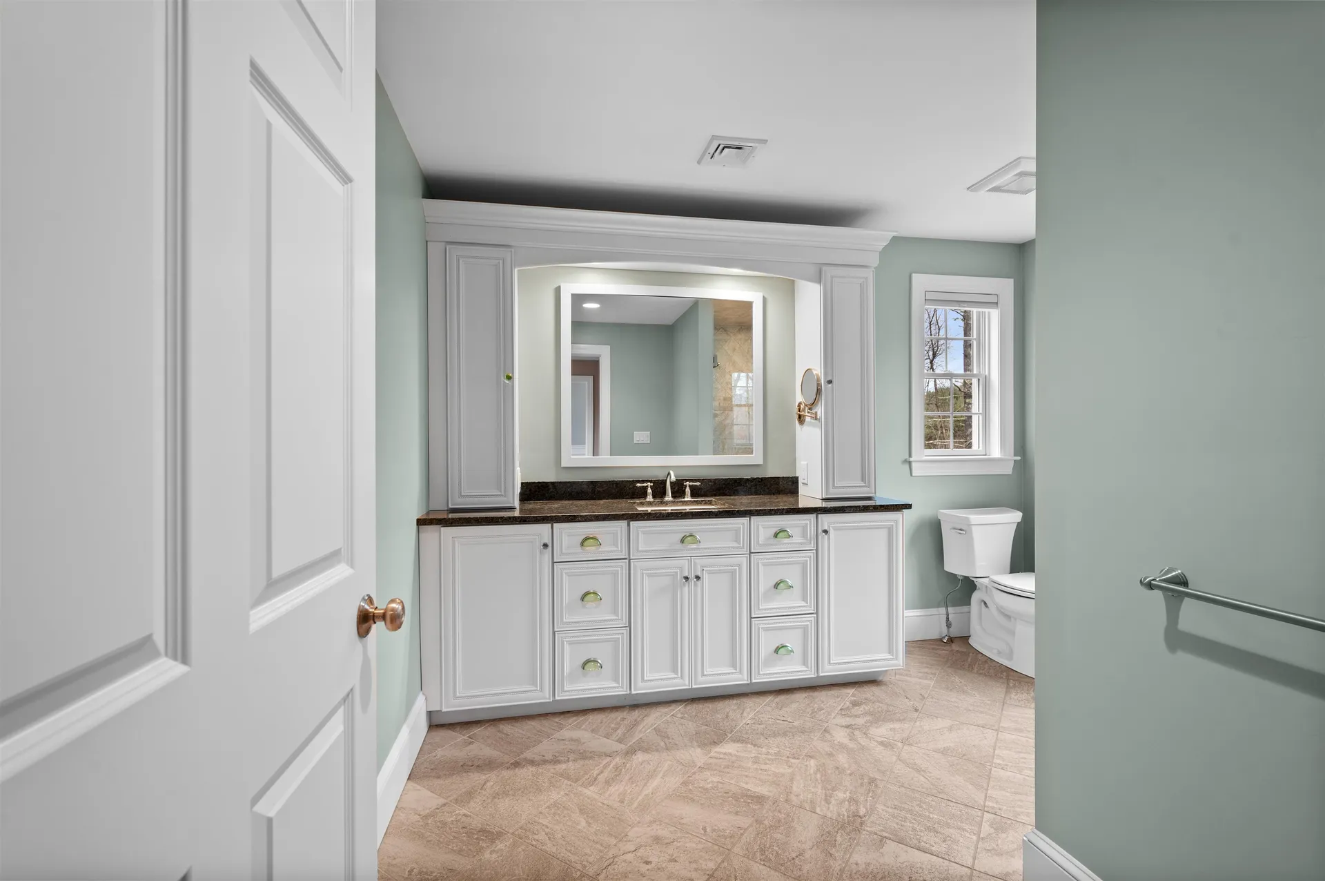 65 Lake Road Brentwood NH 03833