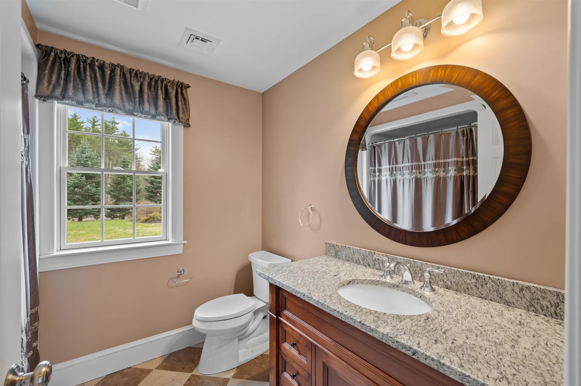 65 Lake Road Brentwood NH 03833