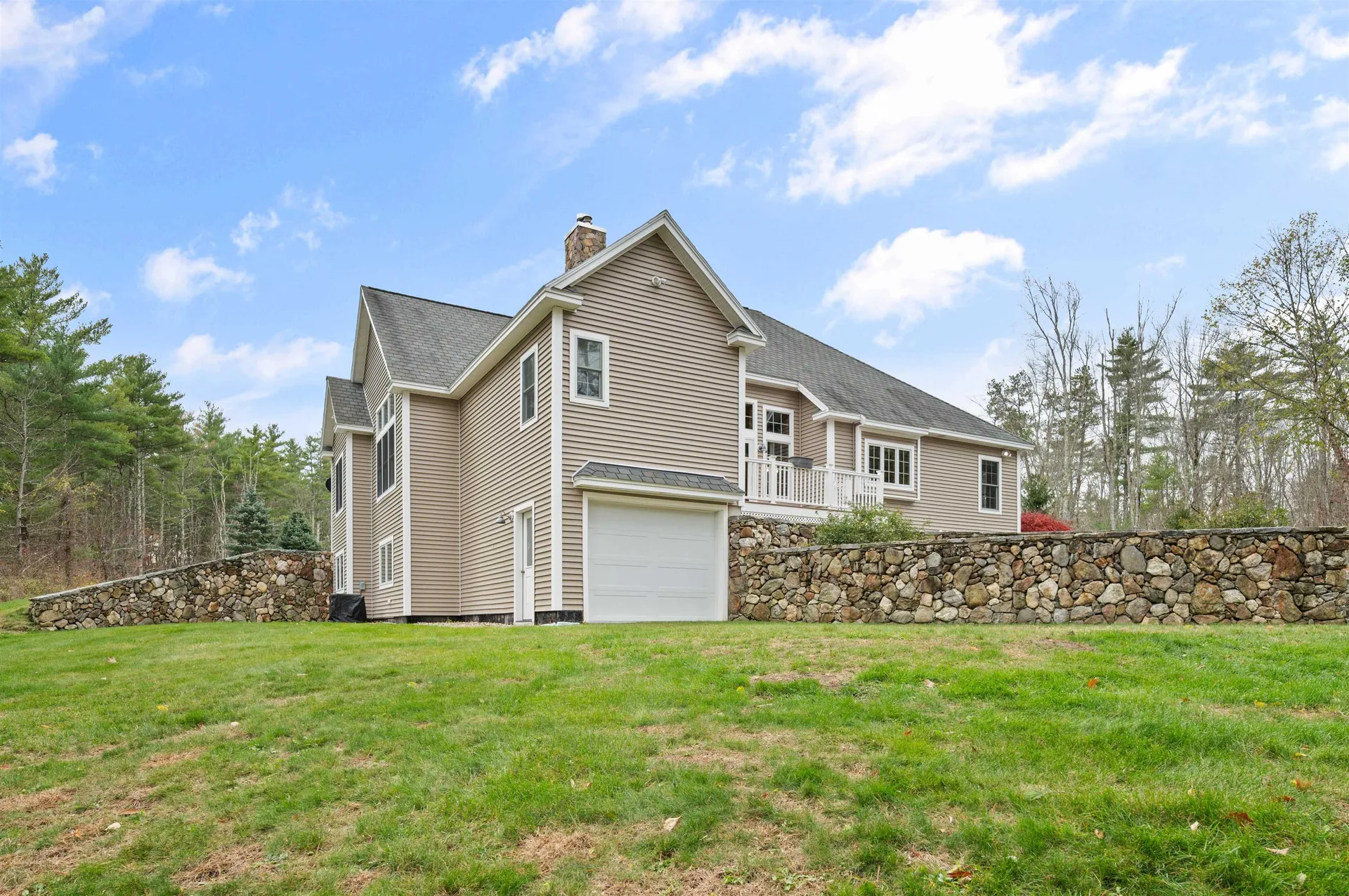 65 Lake Road Brentwood NH 03833