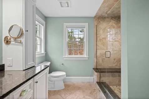 65 Lake Road Brentwood NH 03833