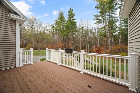 65 Lake Road Brentwood NH 03833