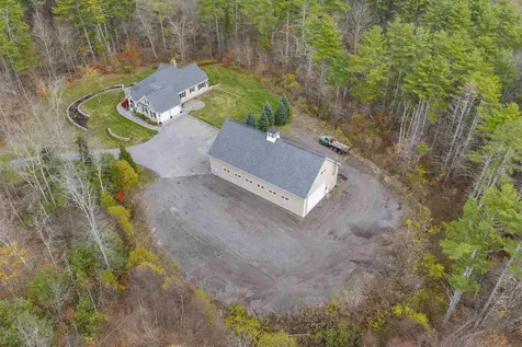 65 Lake Road Brentwood NH 03833