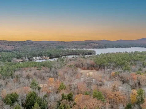 Mountain Road Gilmanton NH 03837