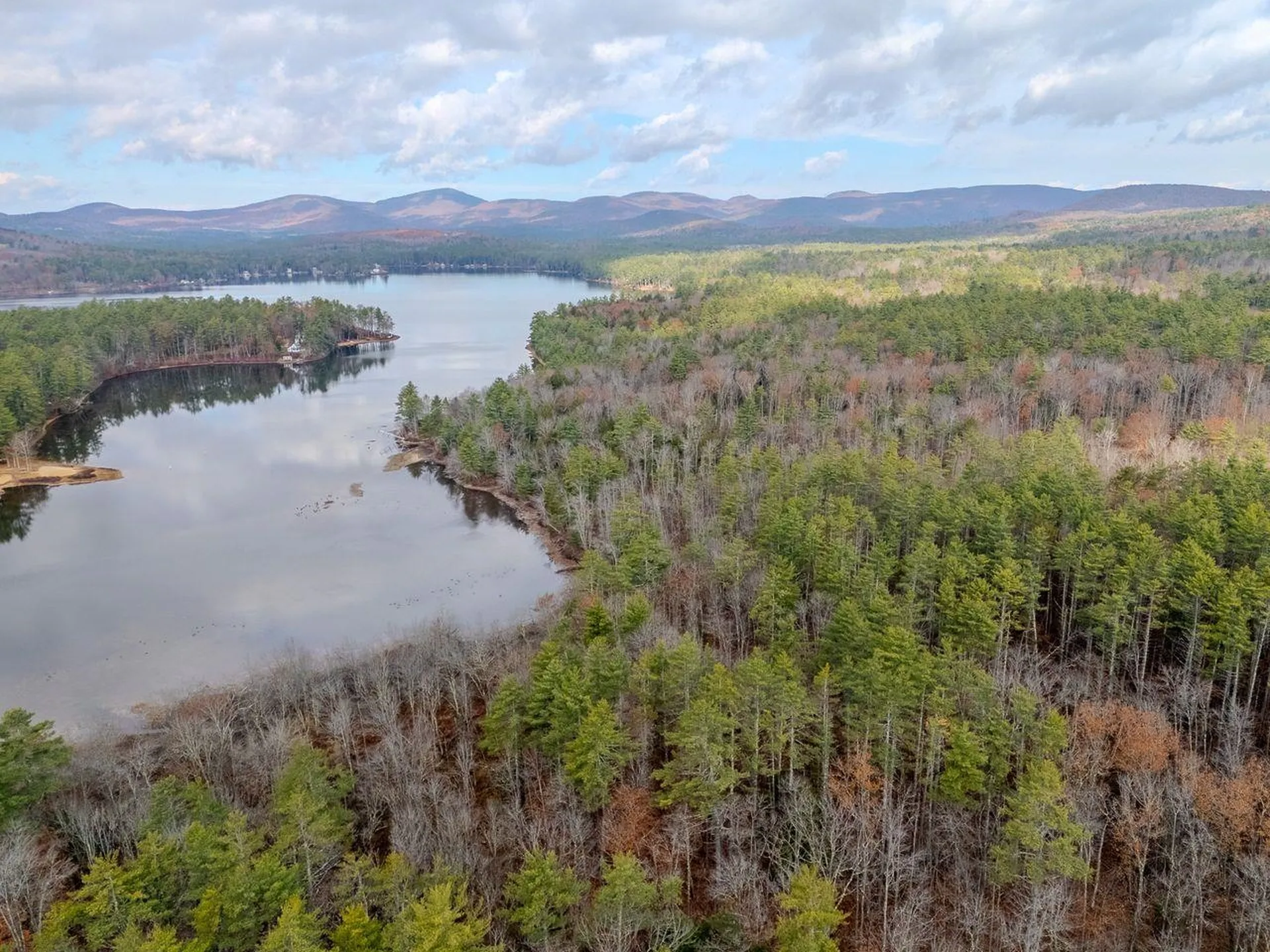 Mountain Road Gilmanton NH 03837