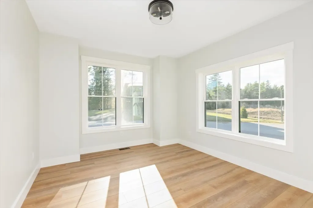 18 Roberts Drive Jaffrey NH 03452