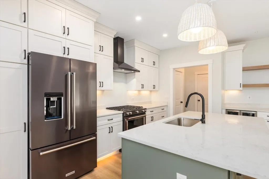 18 Roberts Drive Jaffrey NH 03452