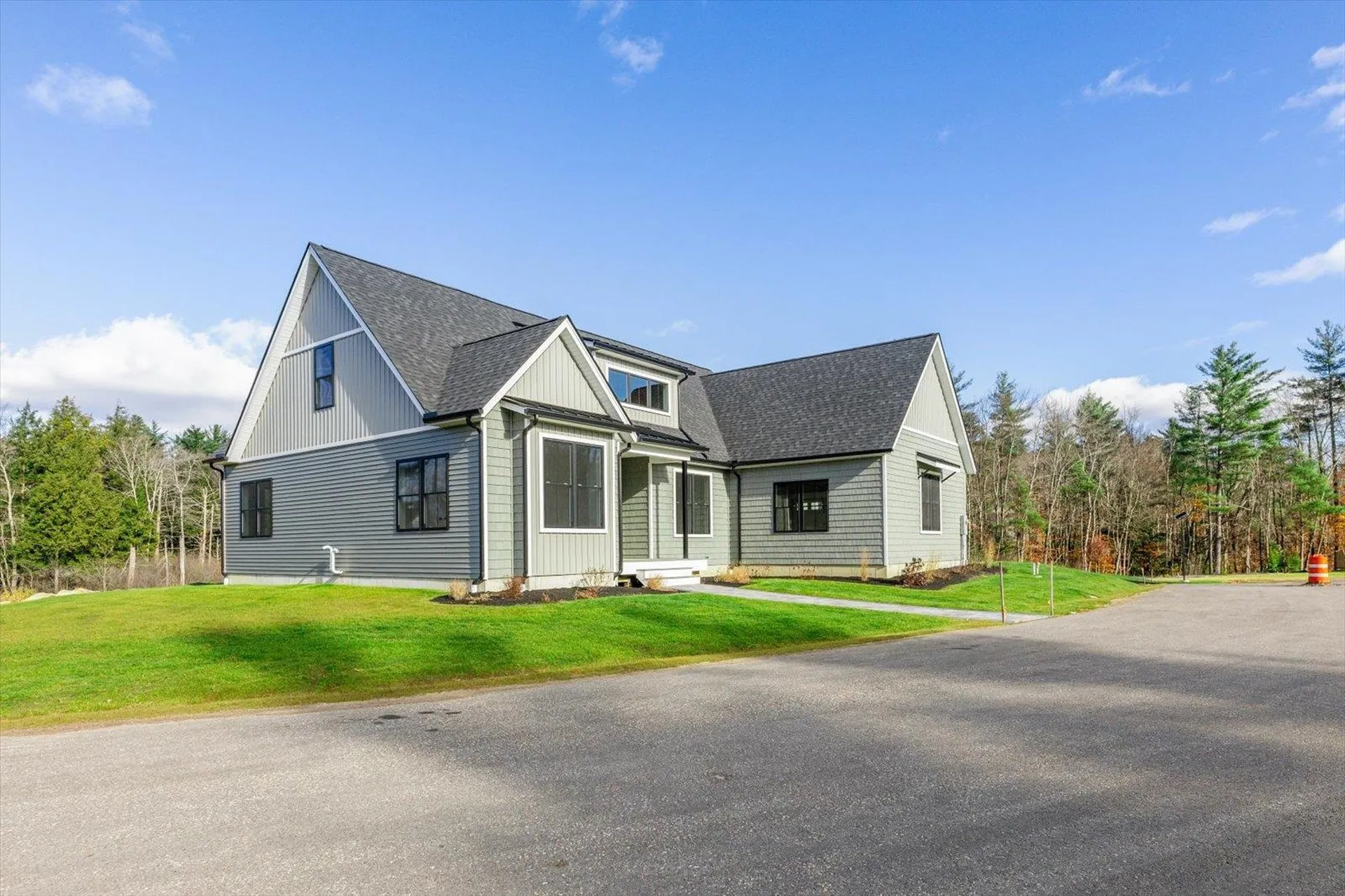 18 Roberts Drive Jaffrey NH 03452