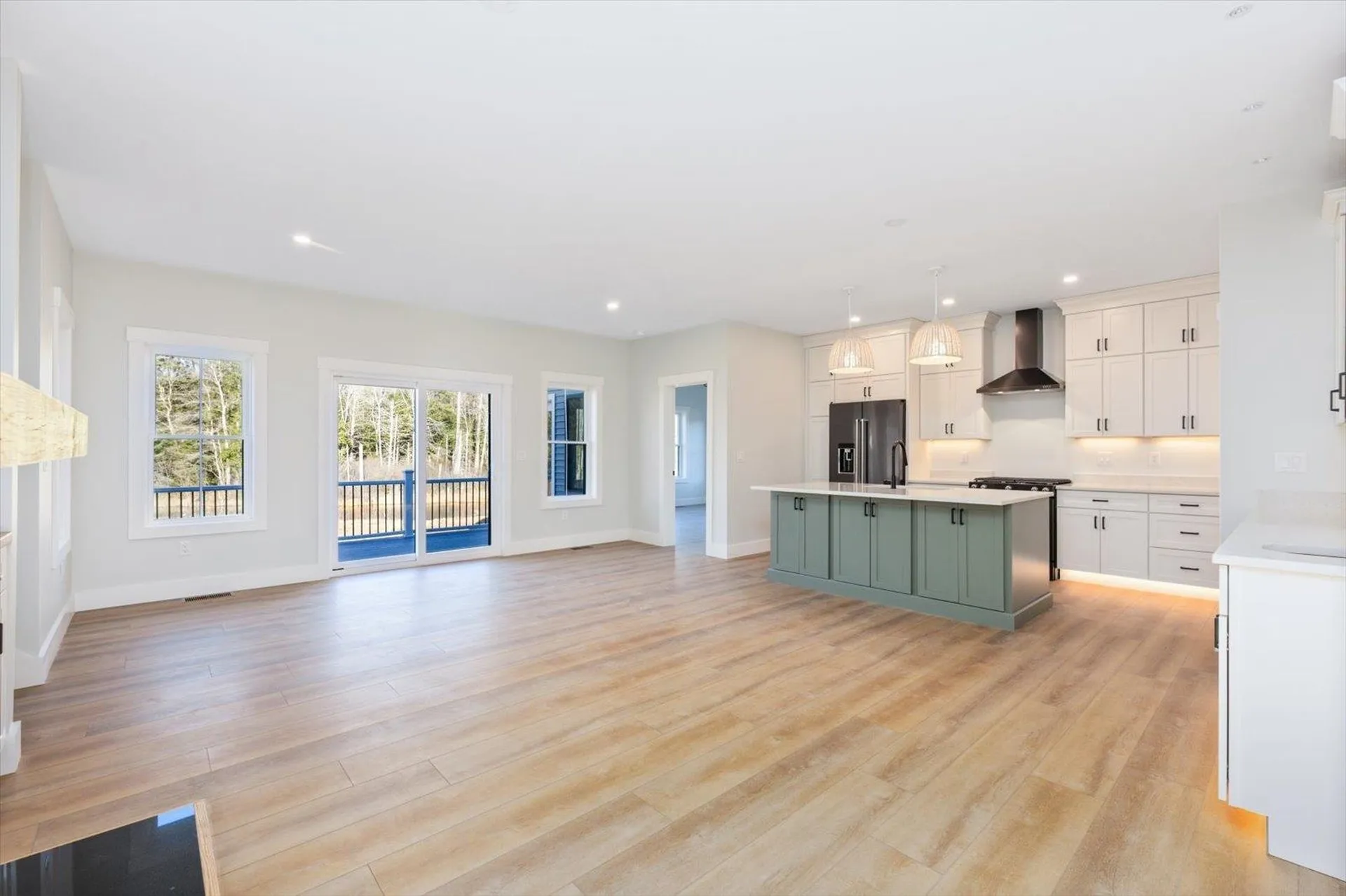 18 Roberts Drive Jaffrey NH 03452