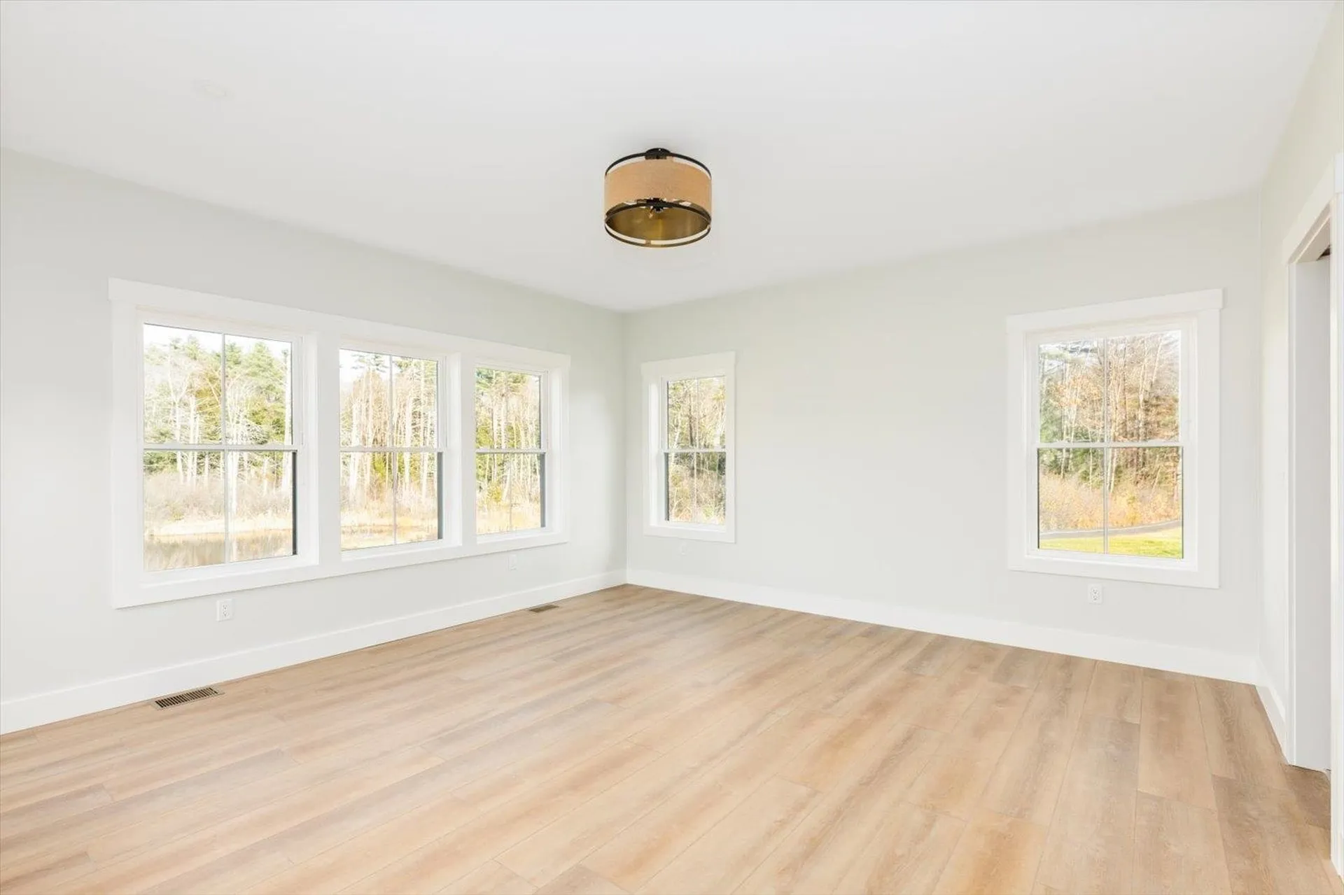 18 Roberts Drive Jaffrey NH 03452