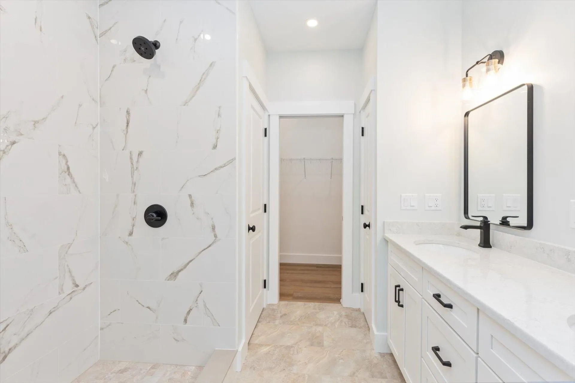 18 Roberts Drive Jaffrey NH 03452