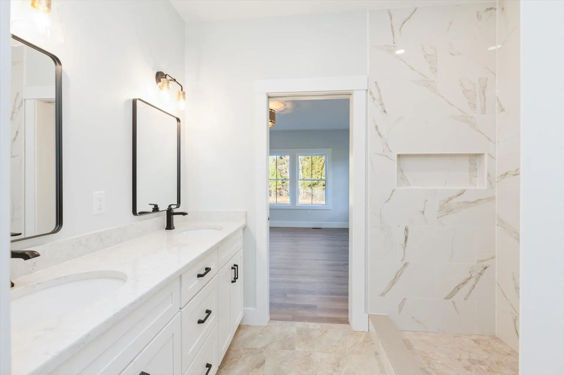 18 Roberts Drive Jaffrey NH 03452