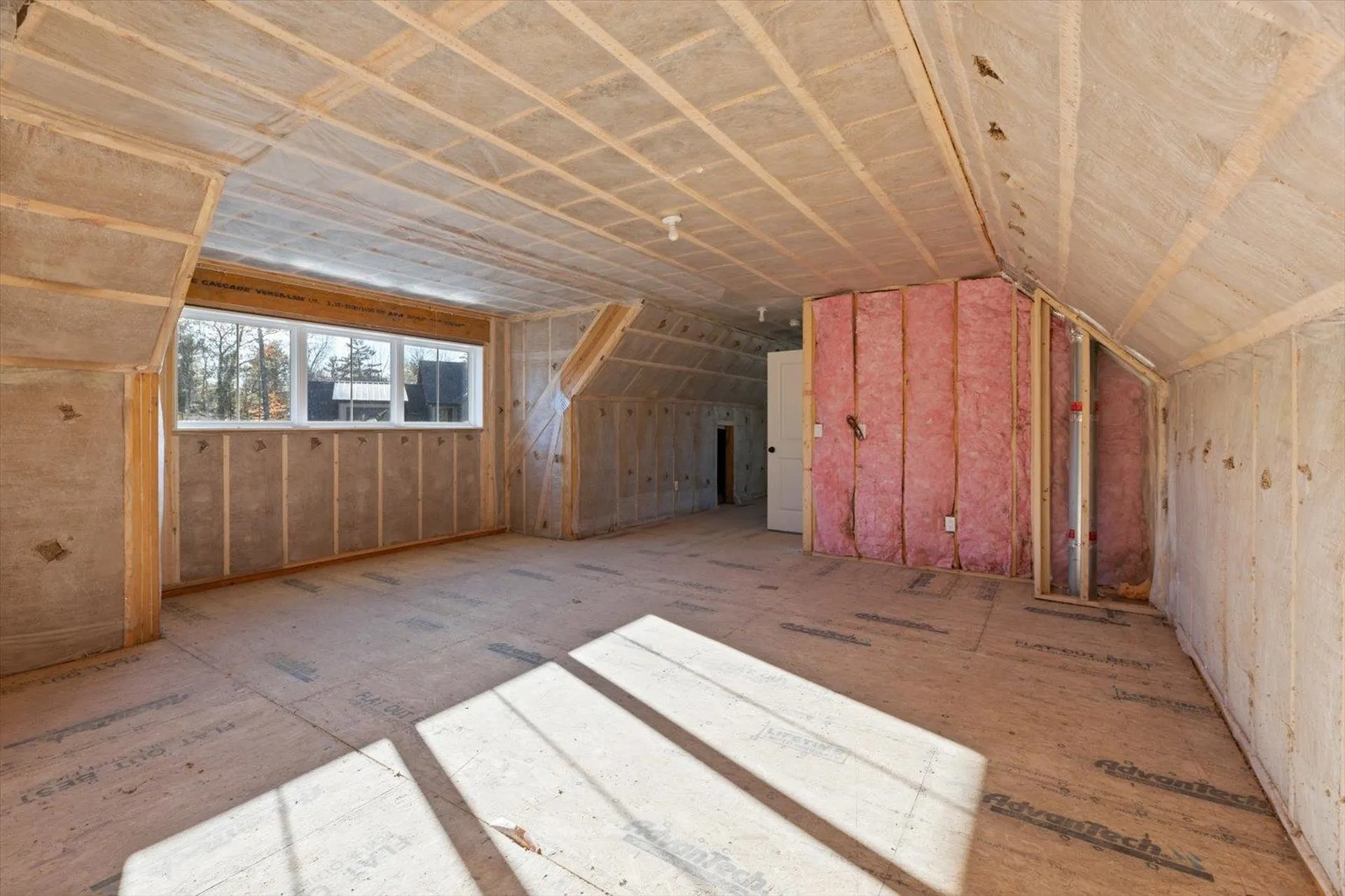 18 Roberts Drive Jaffrey NH 03452