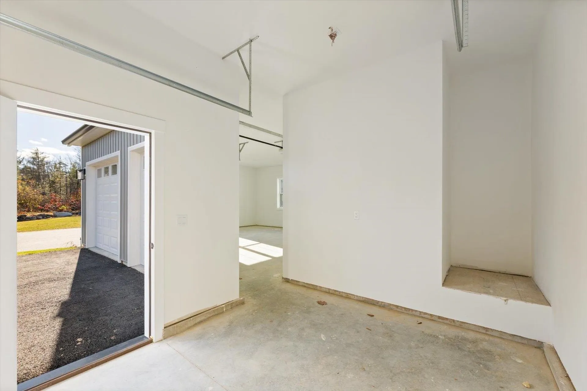 18 Roberts Drive Jaffrey NH 03452