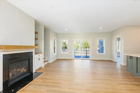 18 Roberts Drive Jaffrey NH 03452