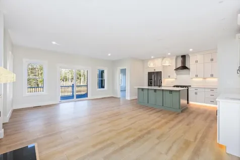 18 Roberts Drive Jaffrey NH 03452