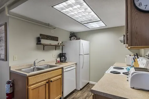 220 Mountainside Drive Stowe VT 05672