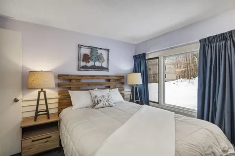 220 Mountainside Drive Stowe VT 05672