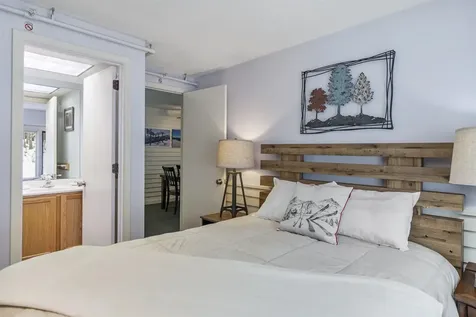 220 Mountainside Drive Stowe VT 05672