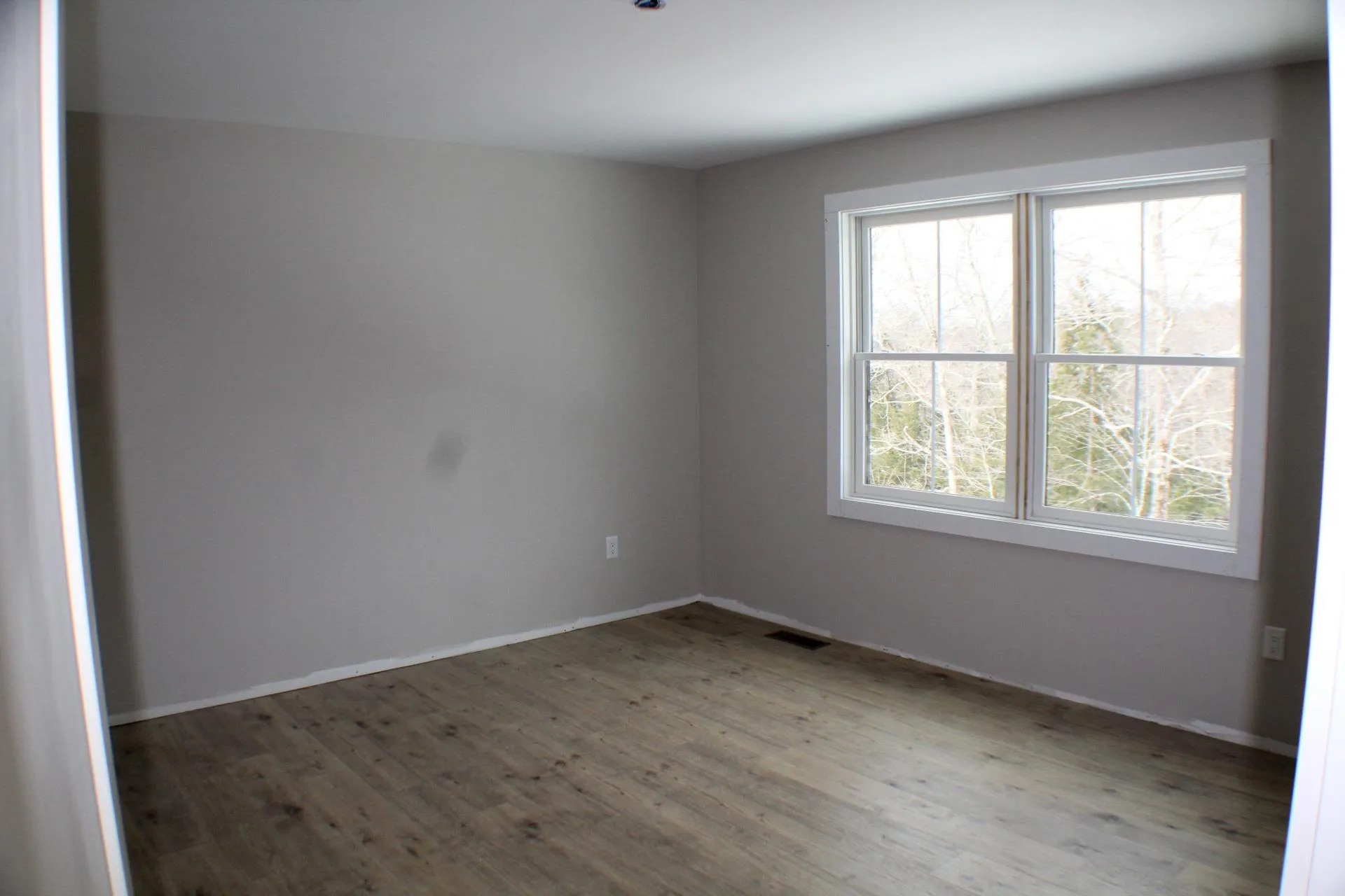 27 Tyler Avenue Epsom NH 03234