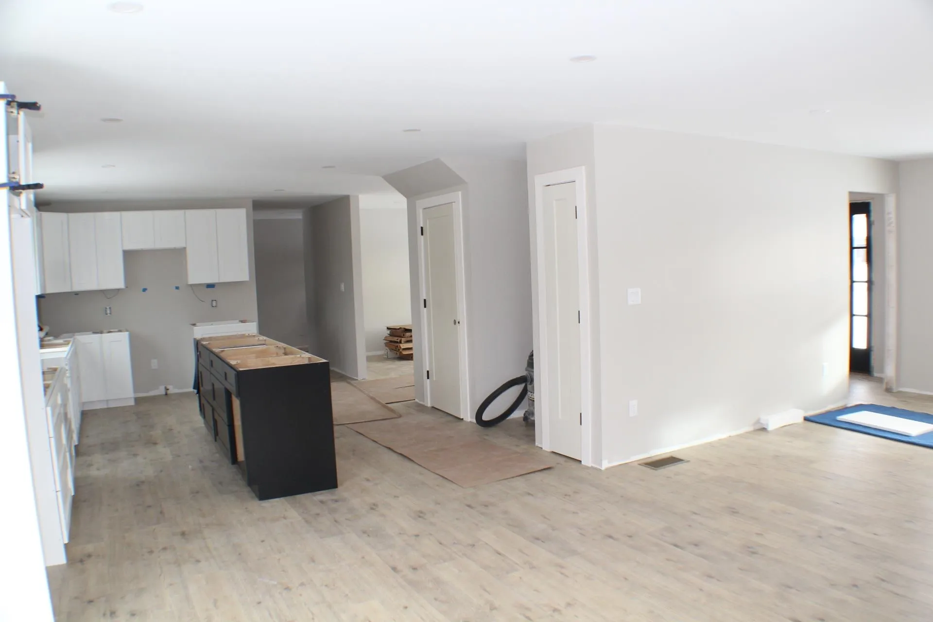 27 Tyler Avenue Epsom NH 03234