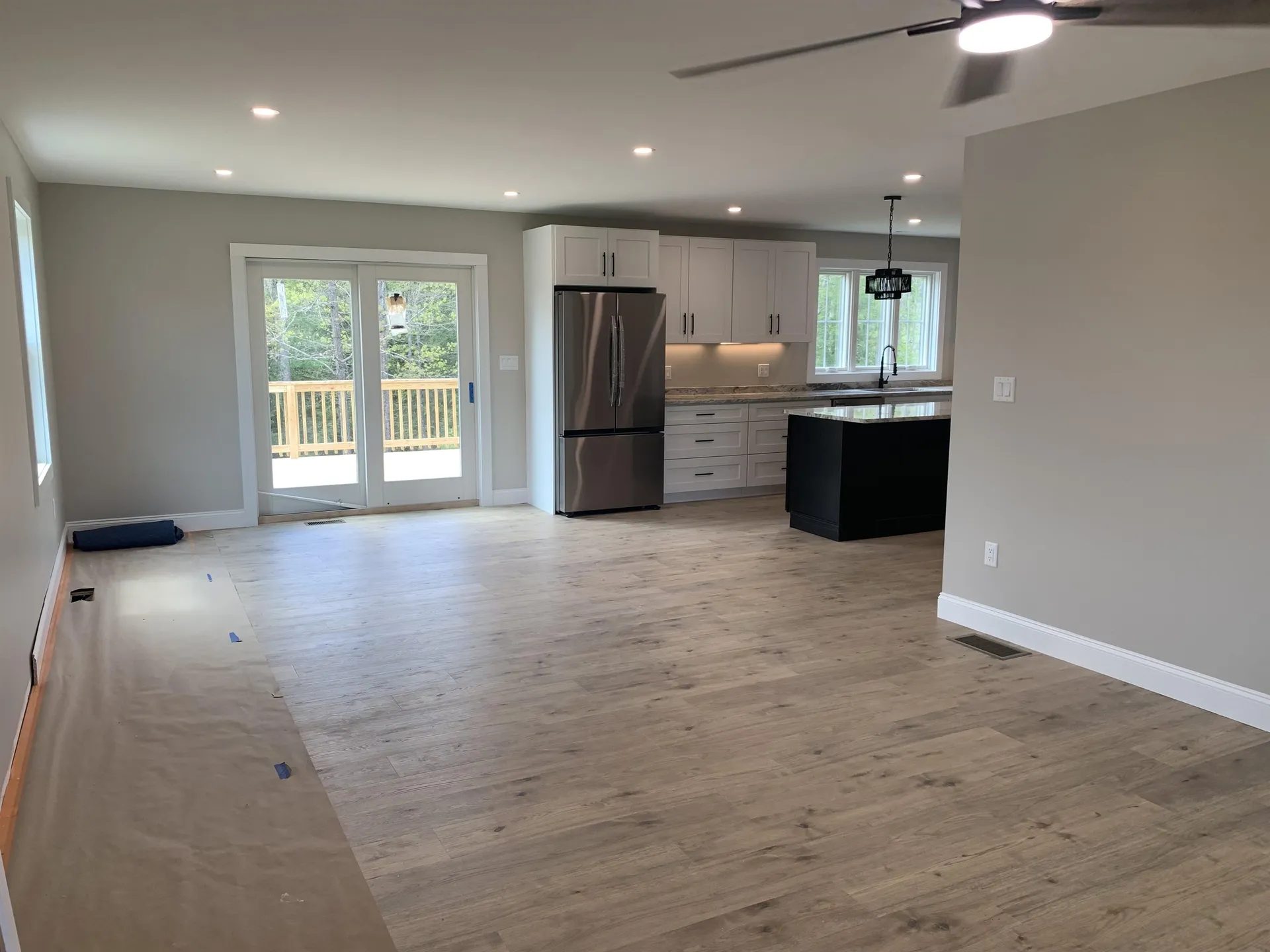 27 Tyler Avenue Epsom NH 03234