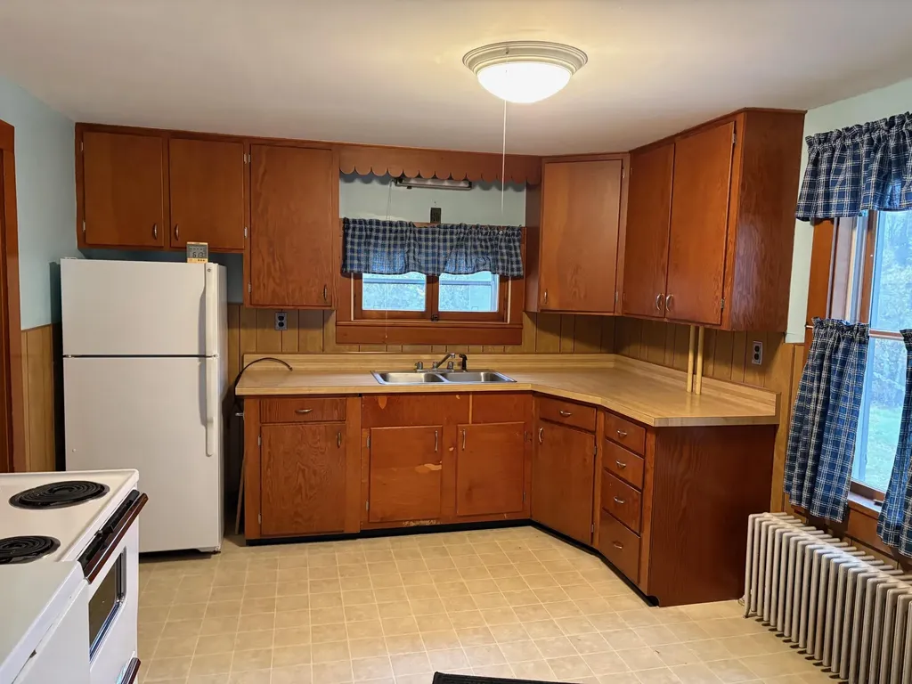 407 Lake Road St. Albans Town VT 05478