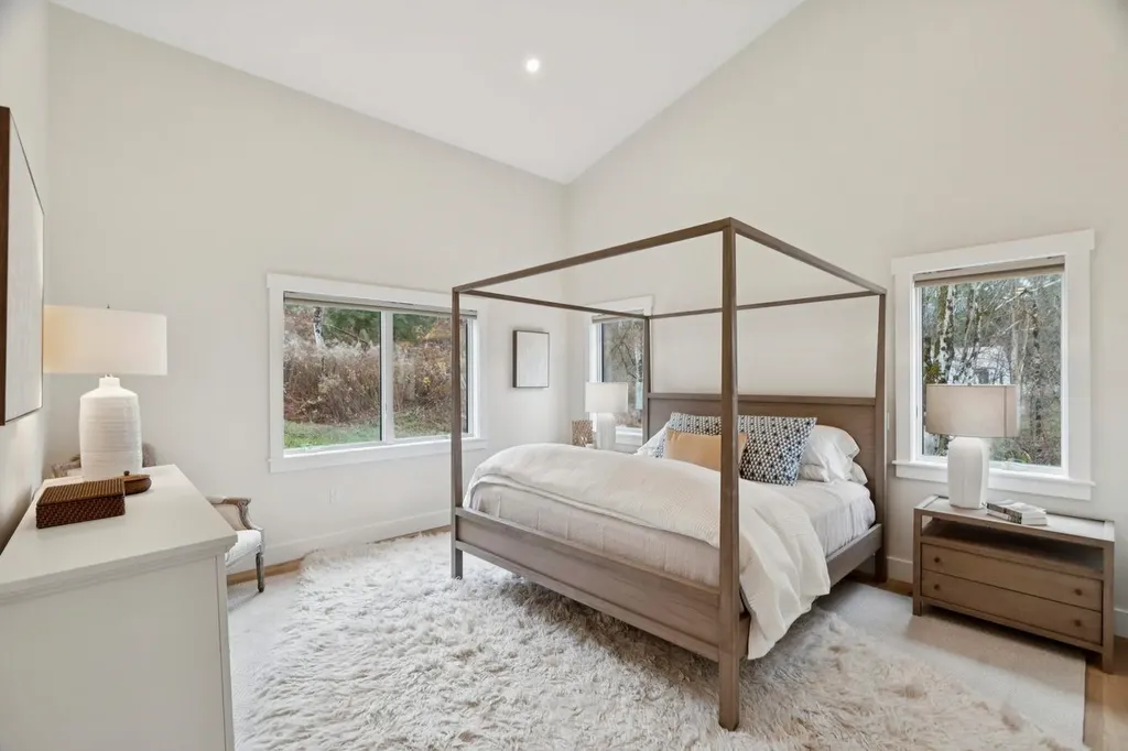 113 Sky Acres Drive Stowe VT 05672