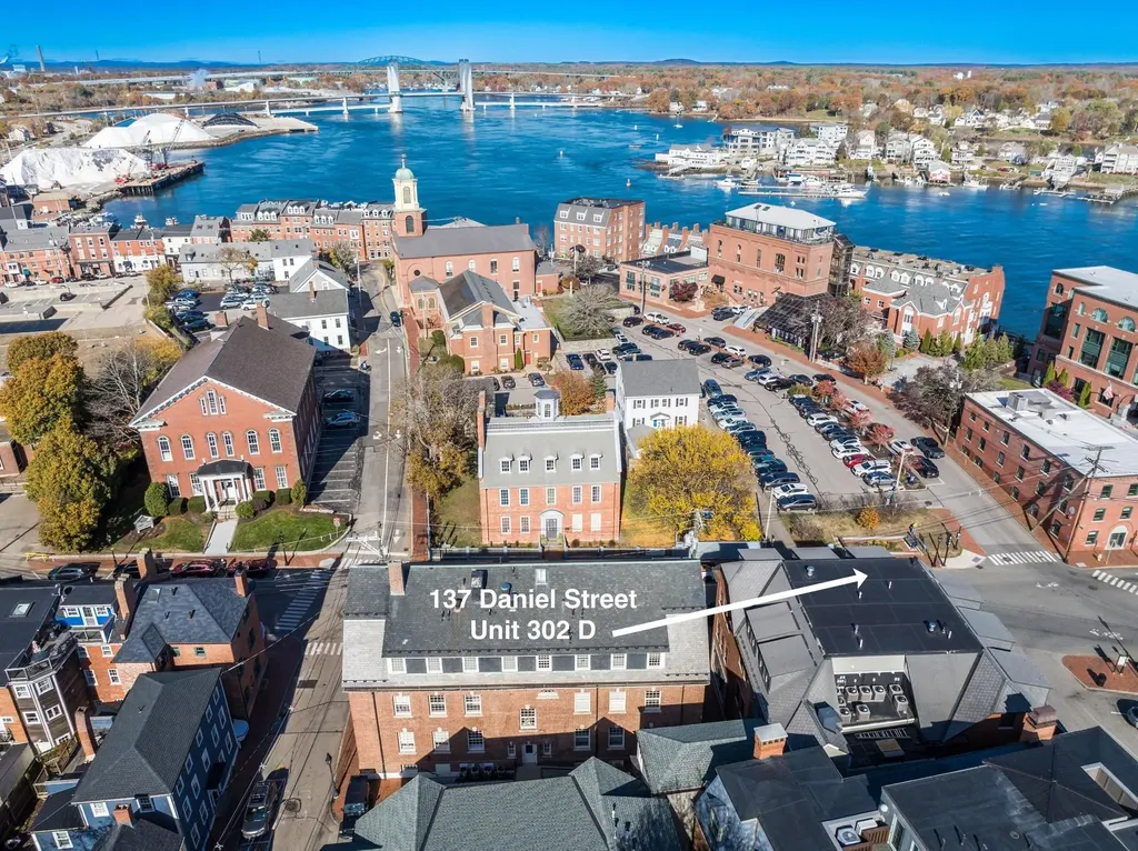 137 Daniel Street Portsmouth NH 03801