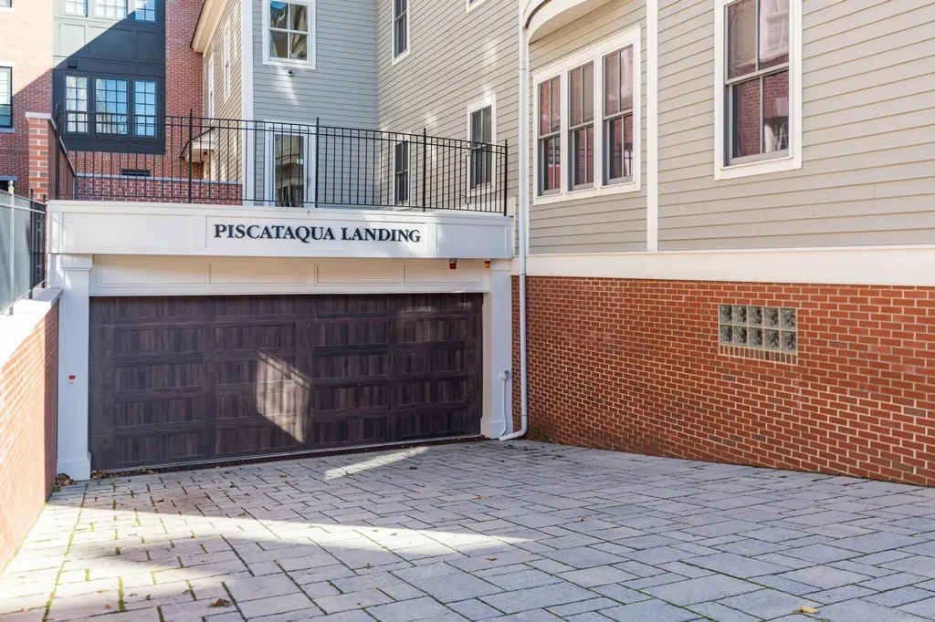 137 Daniel Street Portsmouth NH 03801