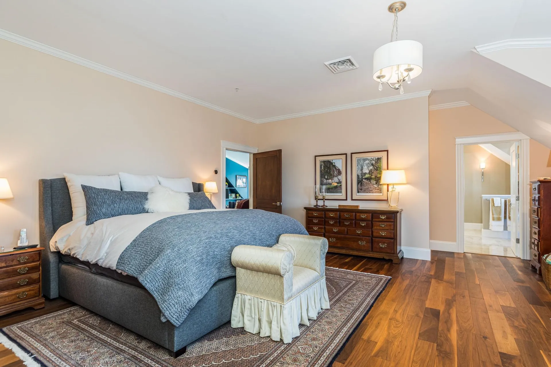 137 Daniel Street Portsmouth NH 03801