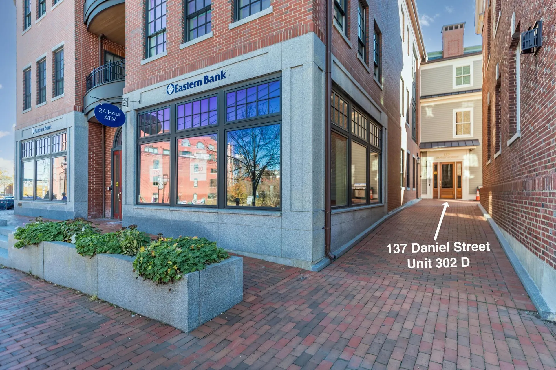 137 Daniel Street Portsmouth NH 03801