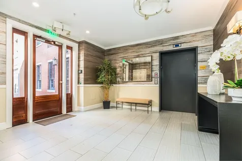 137 Daniel Street Portsmouth NH 03801