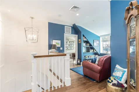 137 Daniel Street Portsmouth NH 03801