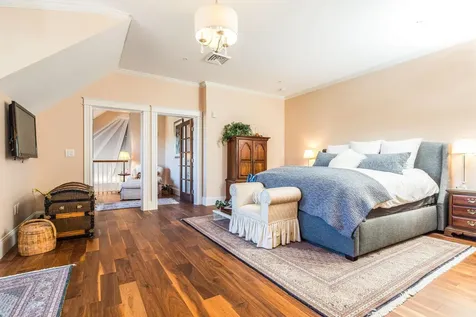 137 Daniel Street Portsmouth NH 03801