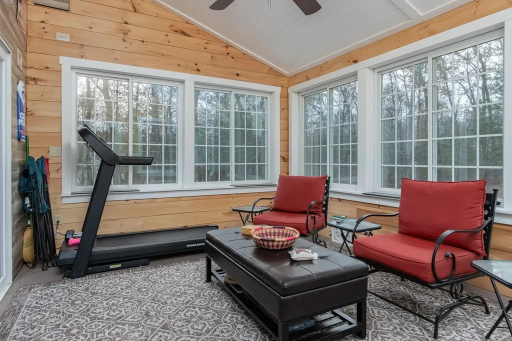 185 Crowley Road Candia NH 03034