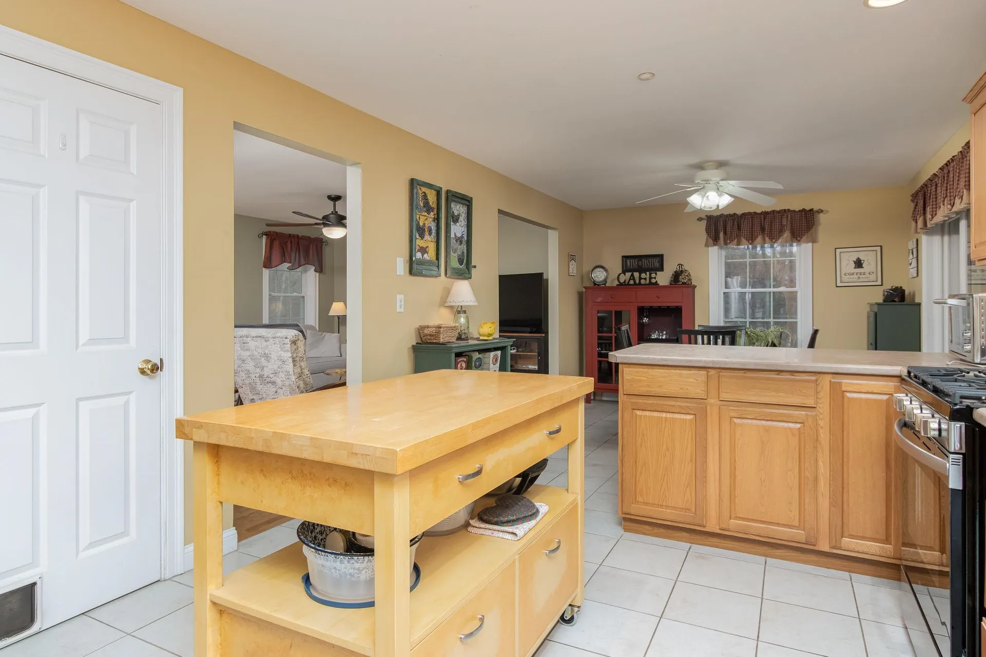 185 Crowley Road Candia NH 03034