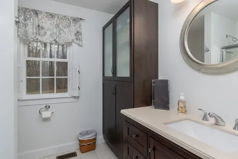 185 Crowley Road Candia NH 03034