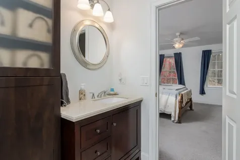 185 Crowley Road Candia NH 03034